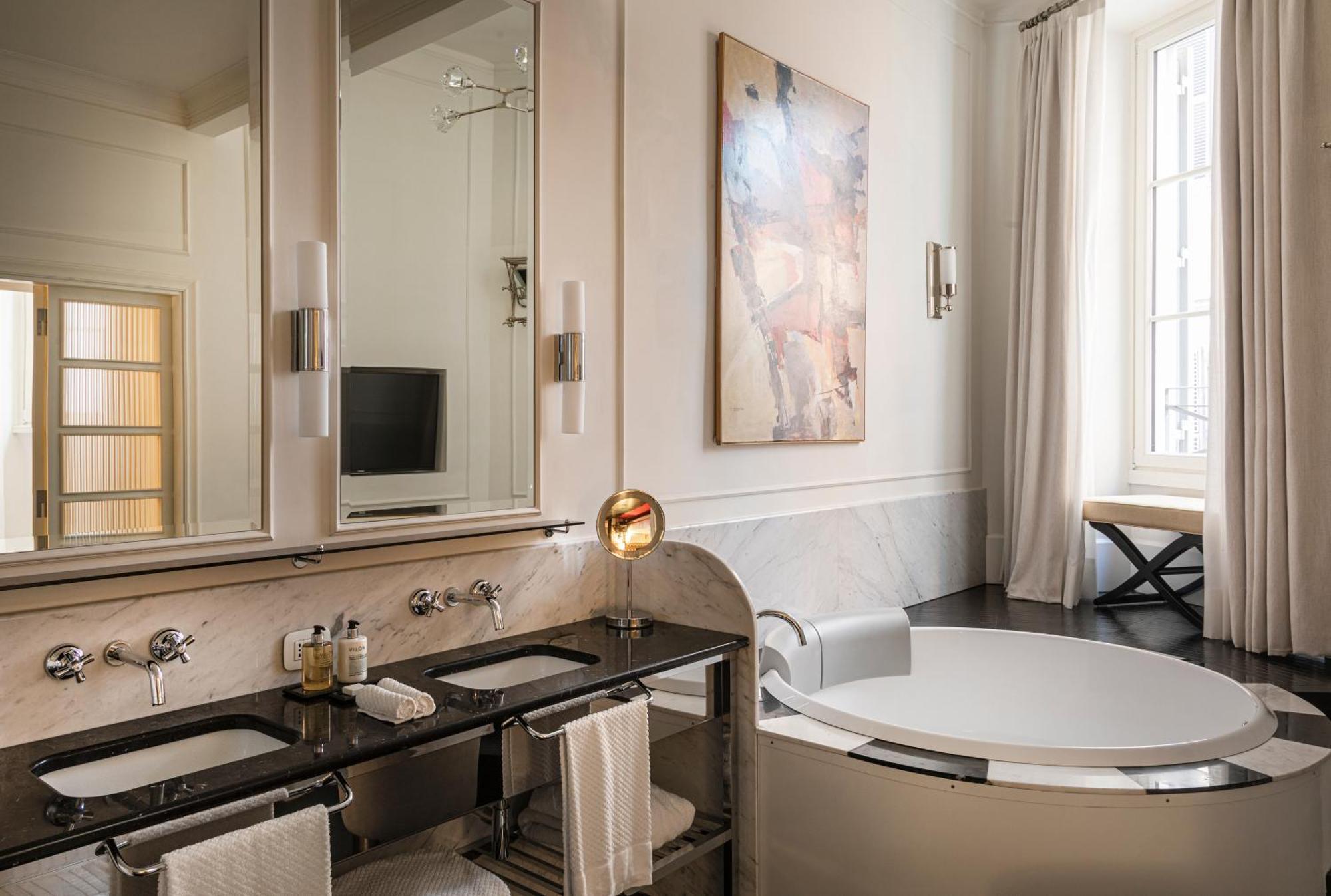 Hotel Vilon - Small Luxury Hotels Of The World Рим Экстерьер фото
