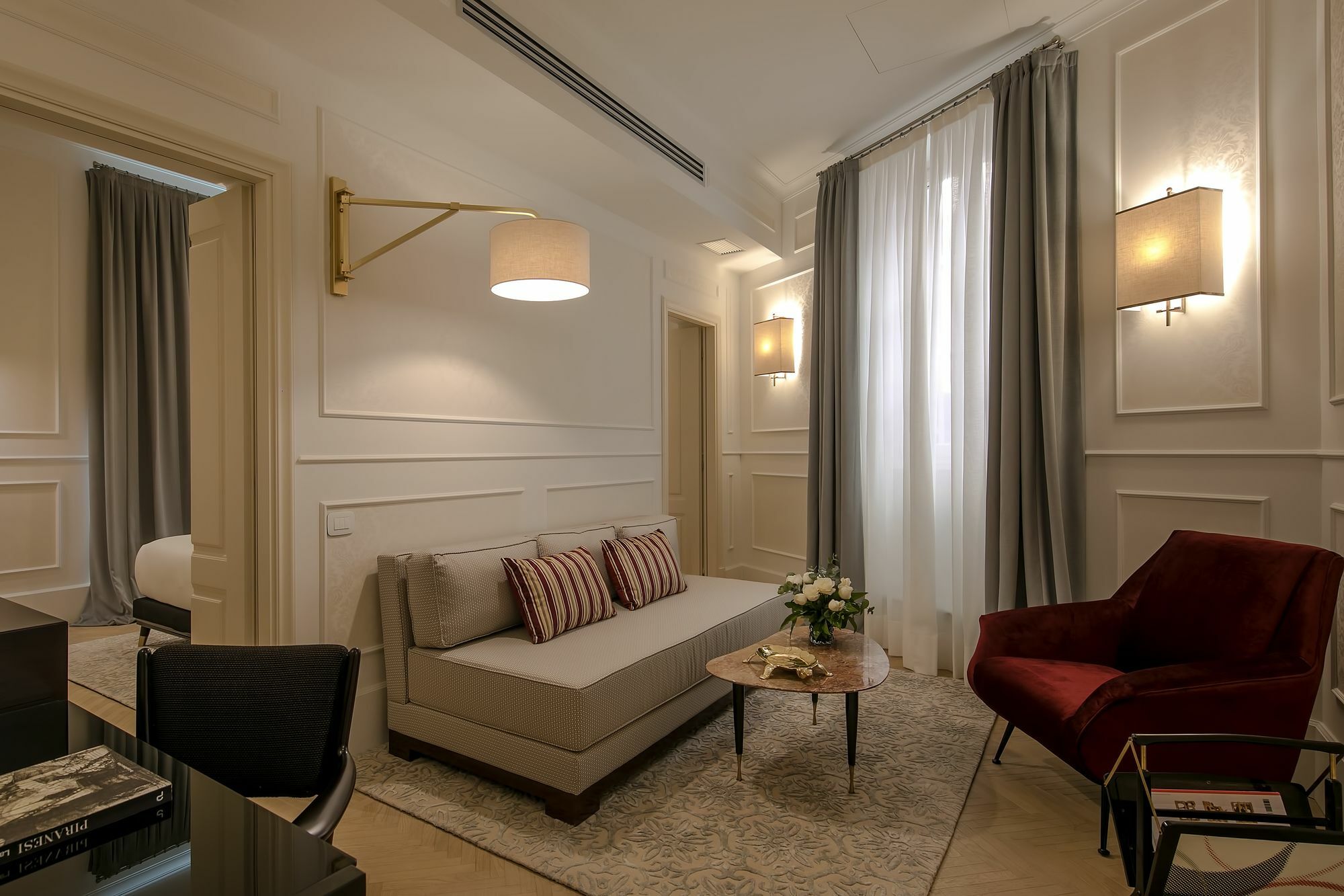 Hotel Vilon - Small Luxury Hotels Of The World Рим Экстерьер фото